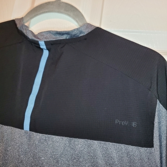 Spyder Active ProWeb T Shirt Mens Size Medium Gray Black Short Sleeve Athletic - Picture 6 of 8